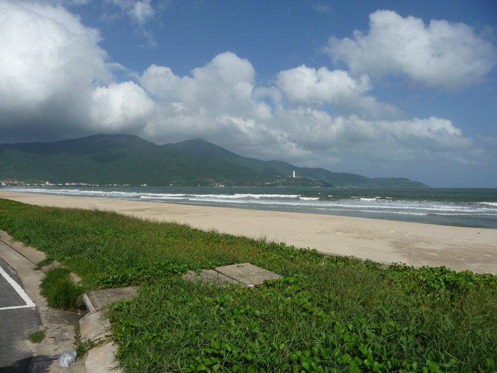 Drive to Son Tra Peninsula