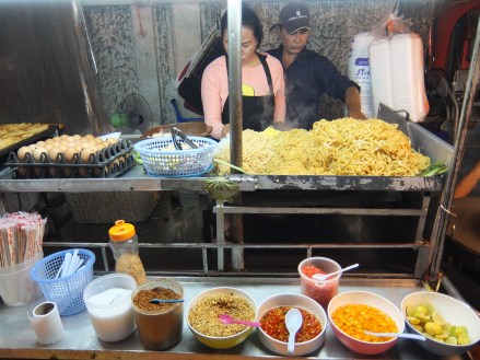 Classic Pad Thai Stand